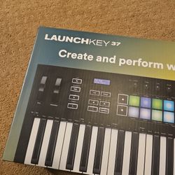 Novation LaunchKey 37