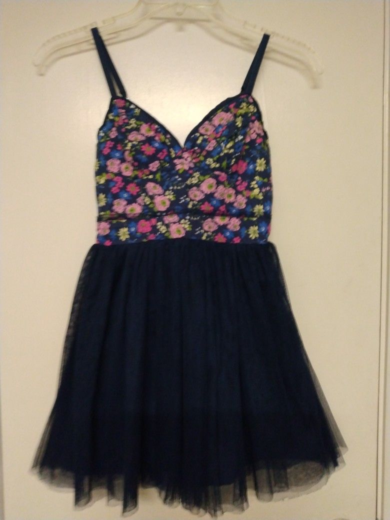 Abercrombie Kids Girls Size M Dress