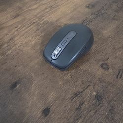 Logitech Anywhere 3s silent mouse