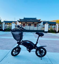 Jetson bolt pro e electric bike lakers Kobe