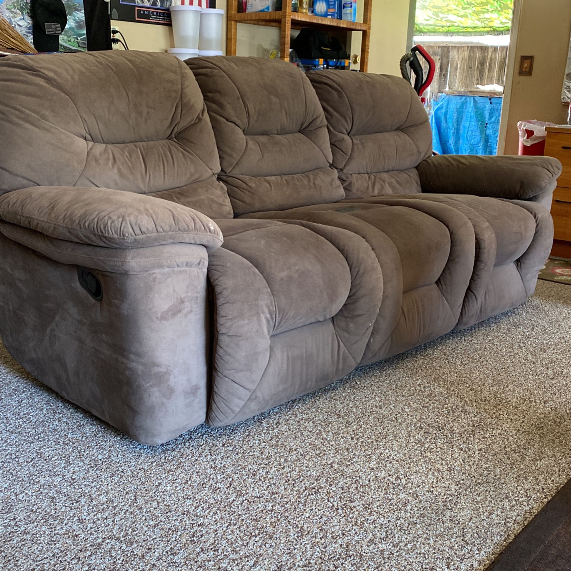 Recliner Couch Free 