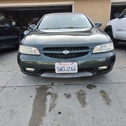 2000 Nissan Altima