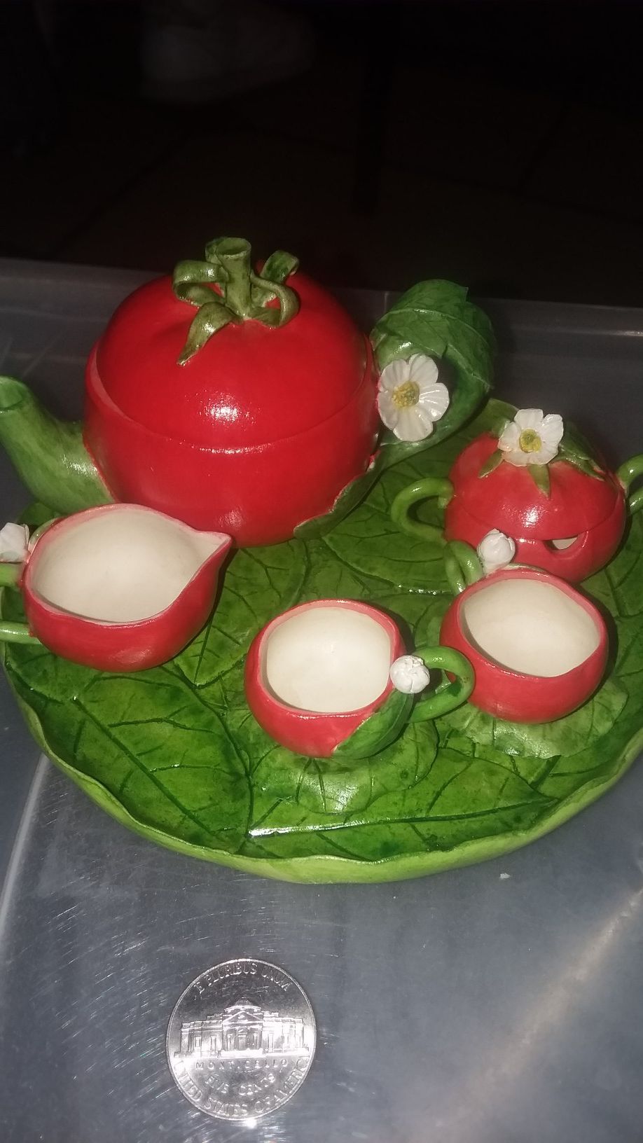 Khien Ceramics miniture tomato tea set