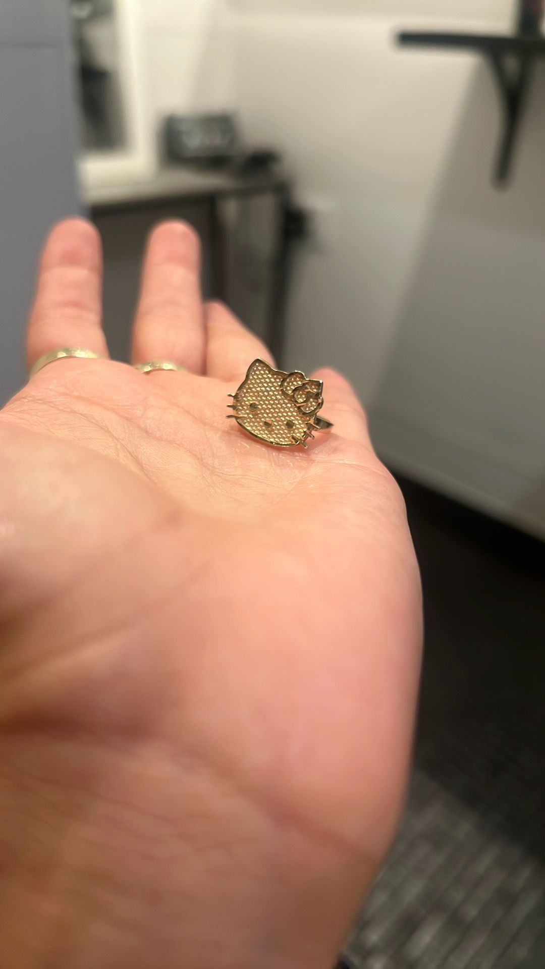 Gold Ring Hello kitty 14k
