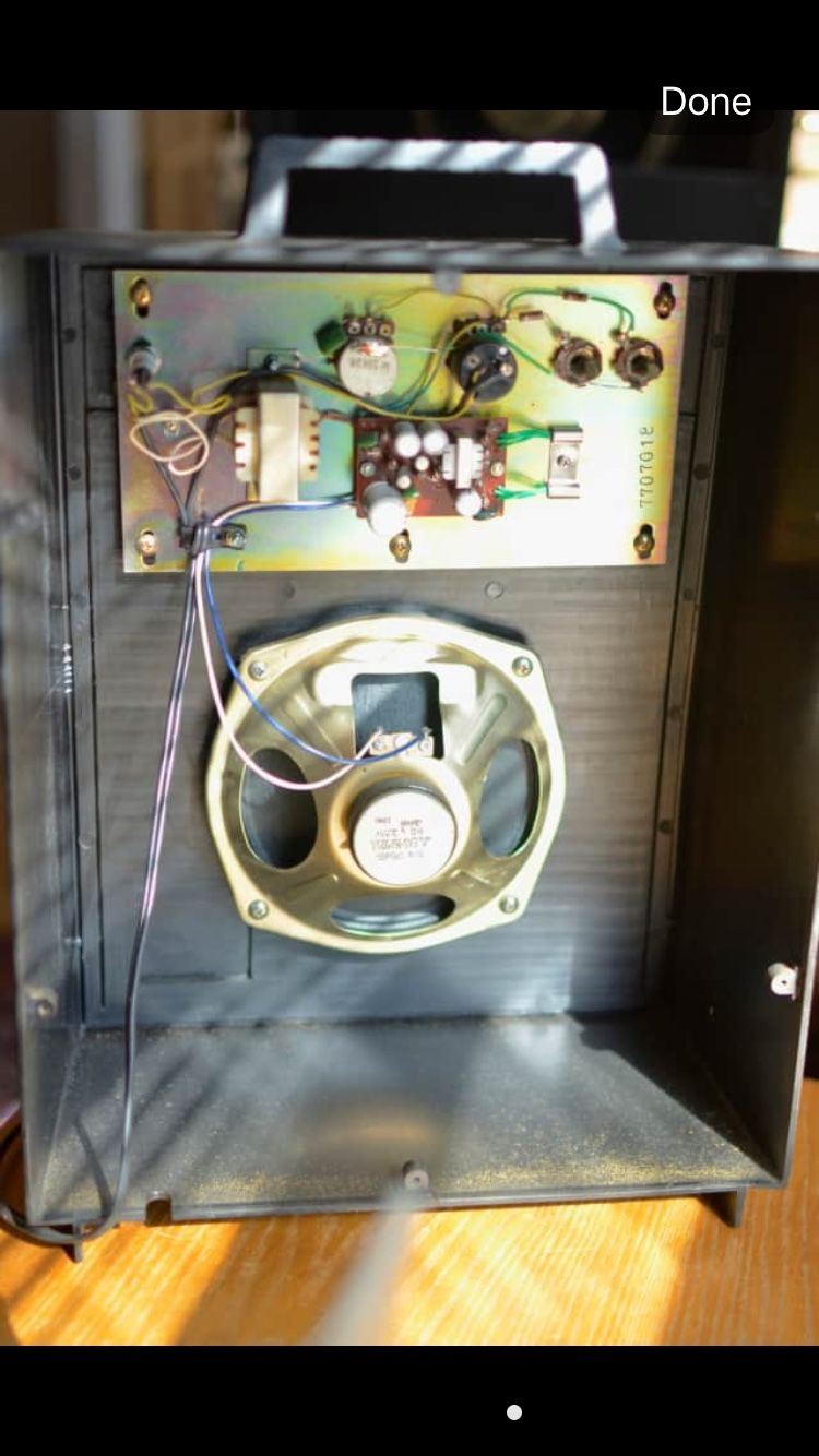 Teisco CM-10 amplifier and electric guitar (please read)