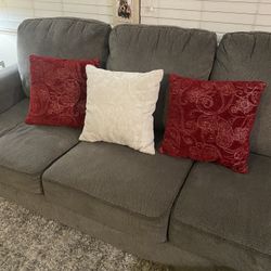 Throw Couch Pillows