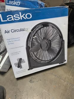 Lasko
20 in. 3 Speed Air Circulator Floor Fan for Home in Black with Wall Mount Option, Full Range Pivoting Head, Carry Handle