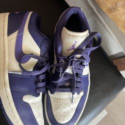 Jordan 1 low purple
