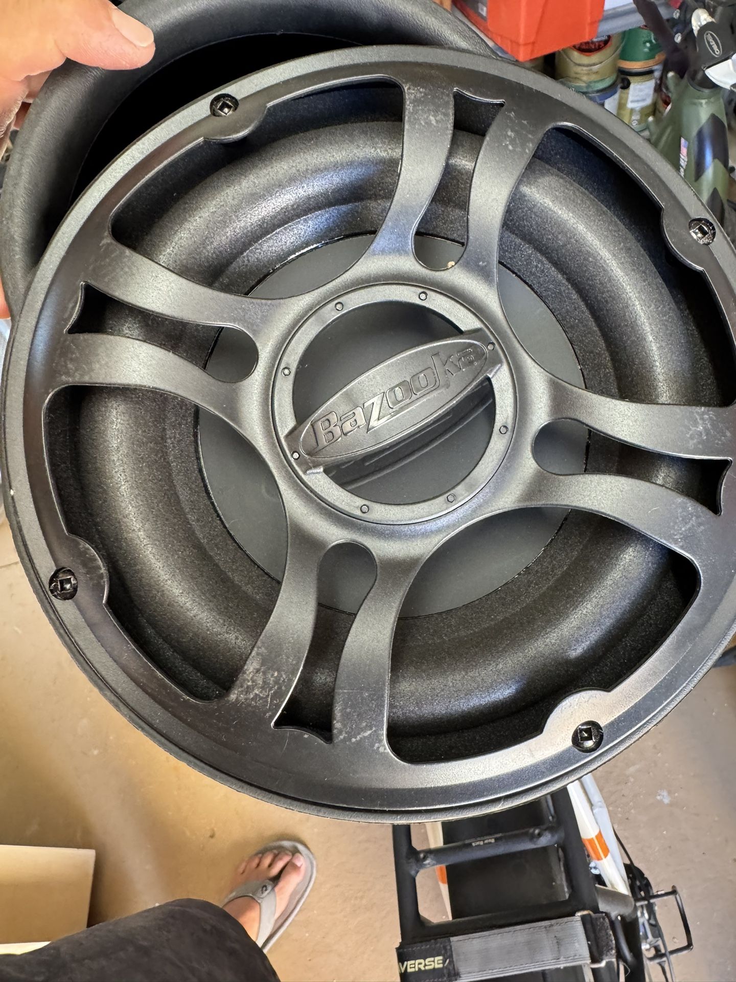 8” Powered bazooka Bass Tube BTA8250D