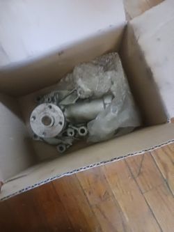 Bomba De Agua De Un Mitsubichi Galant 2005