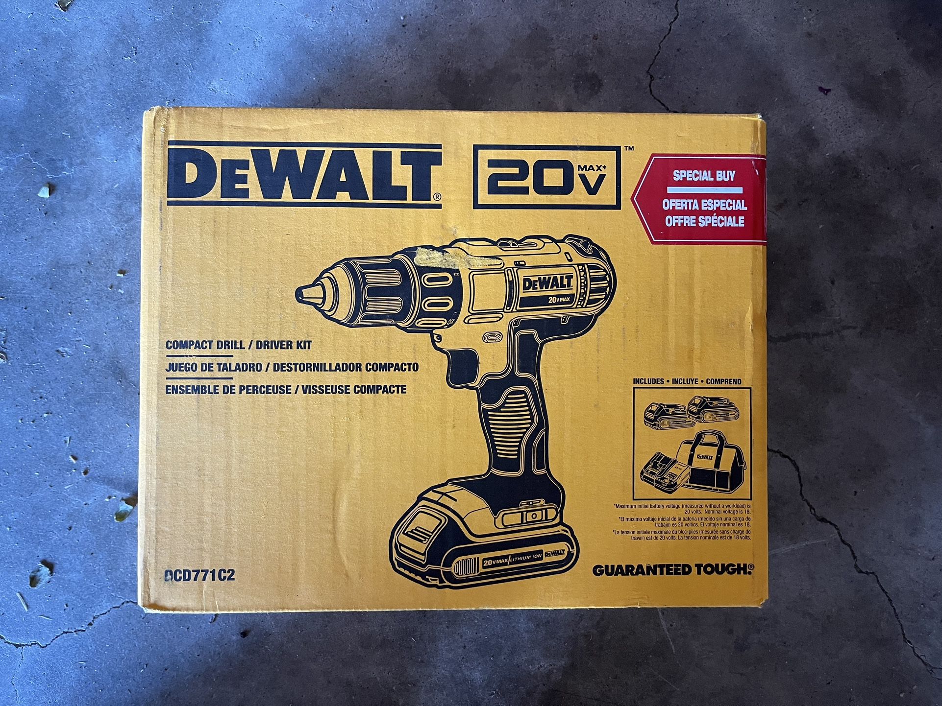 New DEWALT DCD771C2 20V MAX Li-Ion 1/2 in. Cordless Drill / Driver Kit (1.3 Ah)