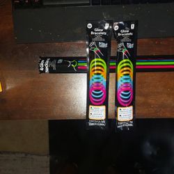 Glow Sticks 