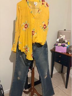Blusa y pantalón  talla mediano