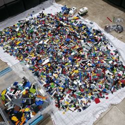 60-70lbs Miscellaneous Legos