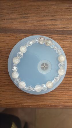 Pearl and Crystal Beaded Stretch Bracelet