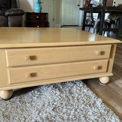 Ethan Allen Coffee Table 
