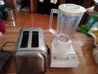 Tostador y licuadora