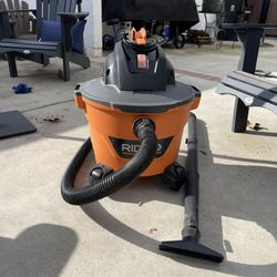 Rigid 4.25 HP Wet/dry Shop Vac 