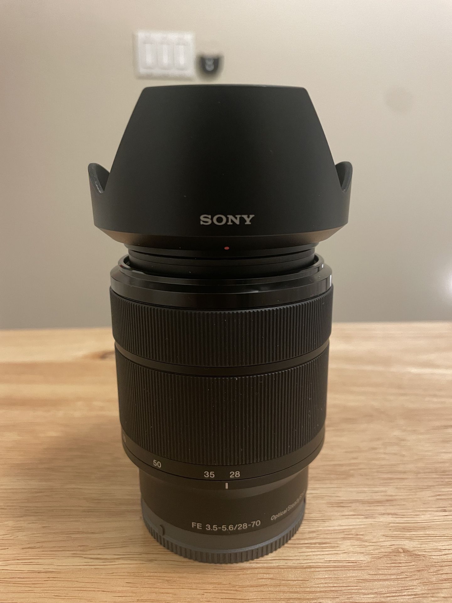 Sony FE 28-70mm F3.5-5.6 OSS