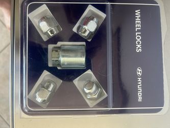 Hyundai Wheel Locks