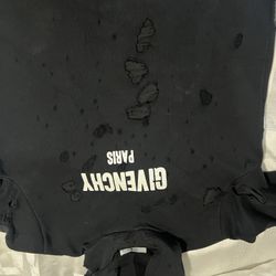 Givenchy Sweater And Shirt Large 
