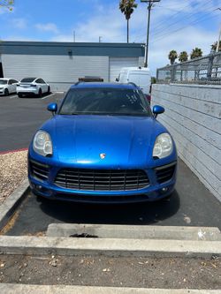 2016 Porsche Macan