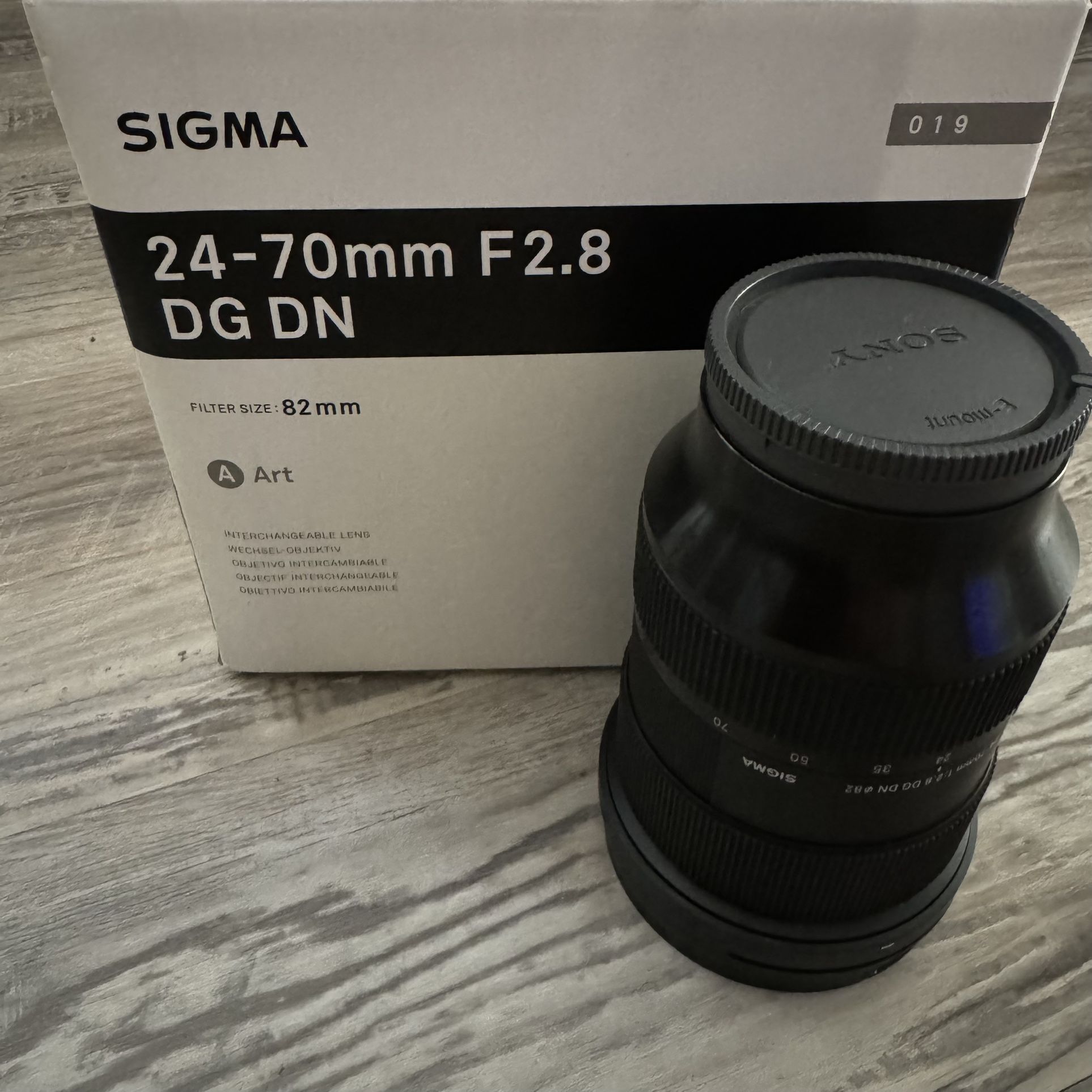 Sigma ART 24-70 f2.8 DG SN ( Sony E Mount )