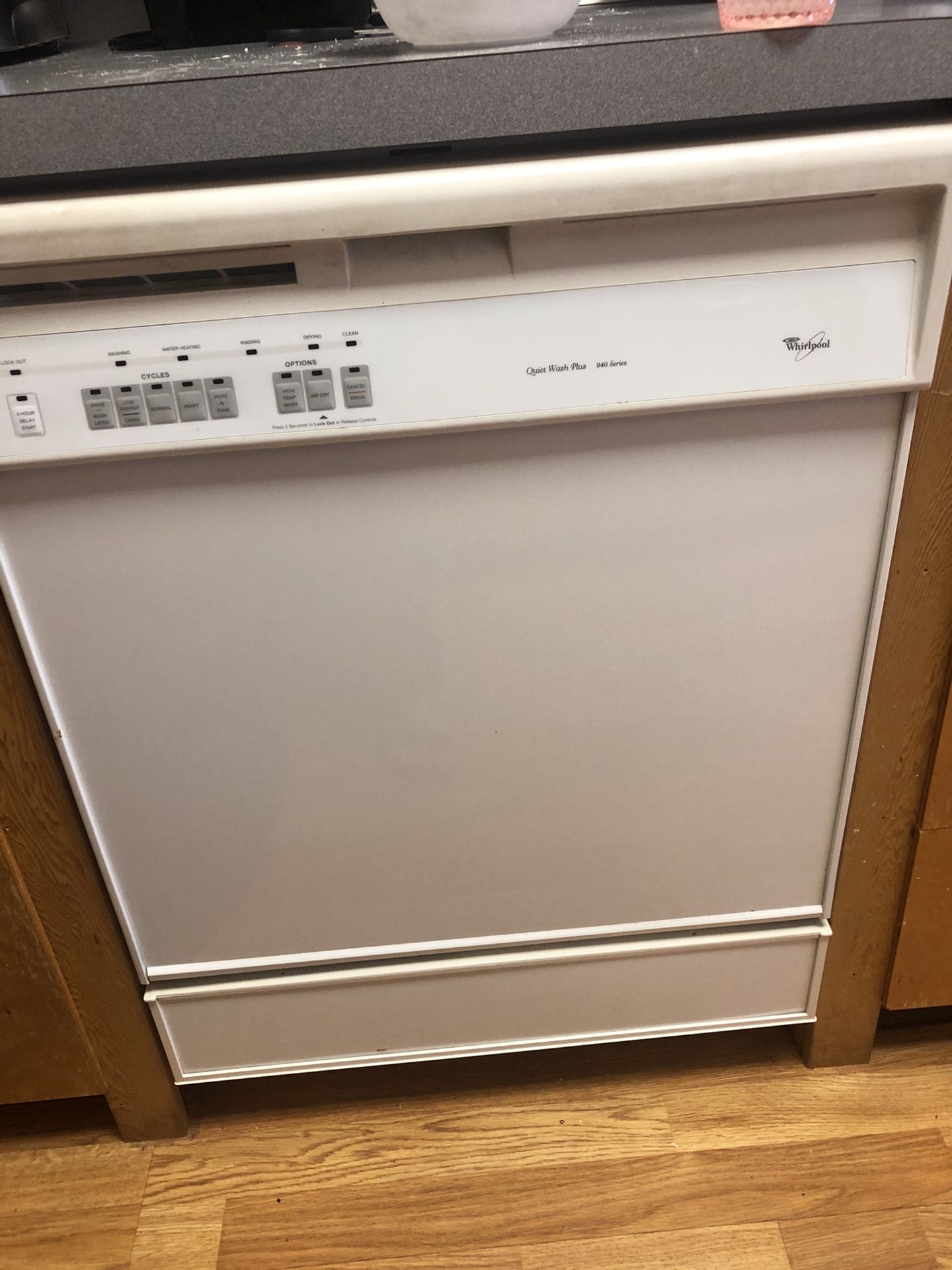 Whirlpool Dishwasher