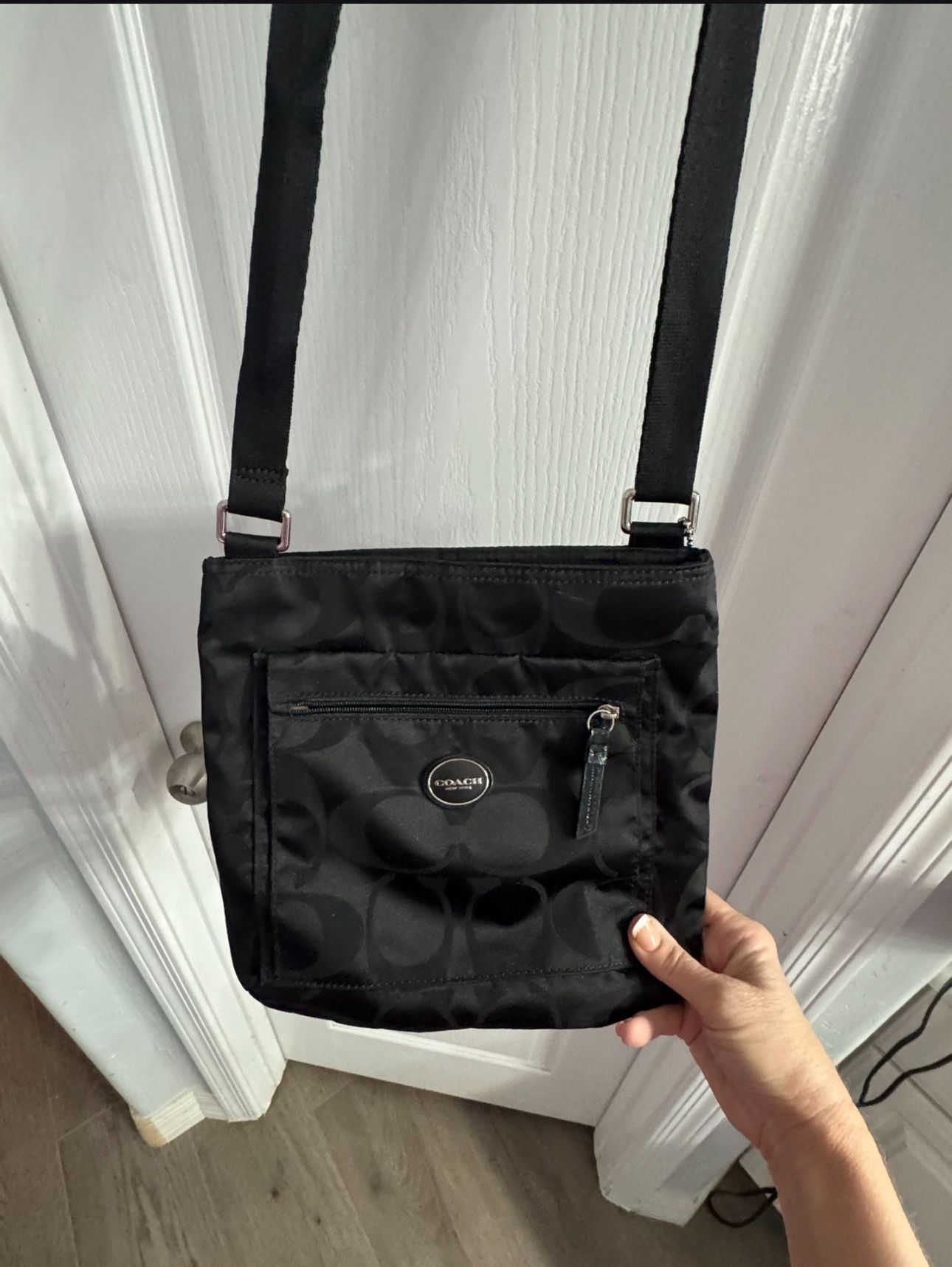 Coach Black Authentic Crossbody π