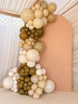 Simple balloons setup $200