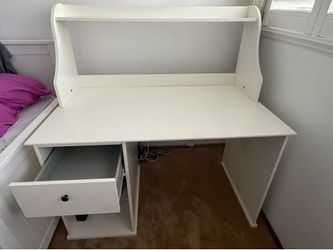 Free Computer Desk and Chair