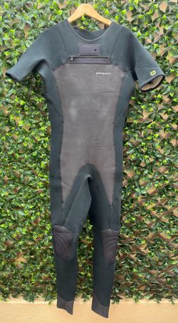 Patagonia Men’s 2mm Short-Sleeve Wetsuit