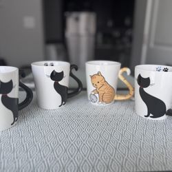 Cat Mug Set