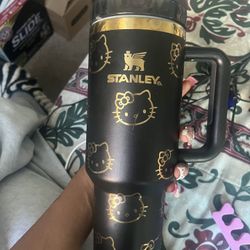 Black & Gold Hello Kitty Stanley