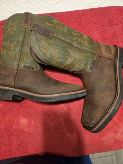 Work boots size 8.5