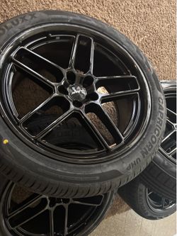 SRT TIRES AN RIMS