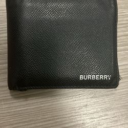 Men’s Burberry wallet