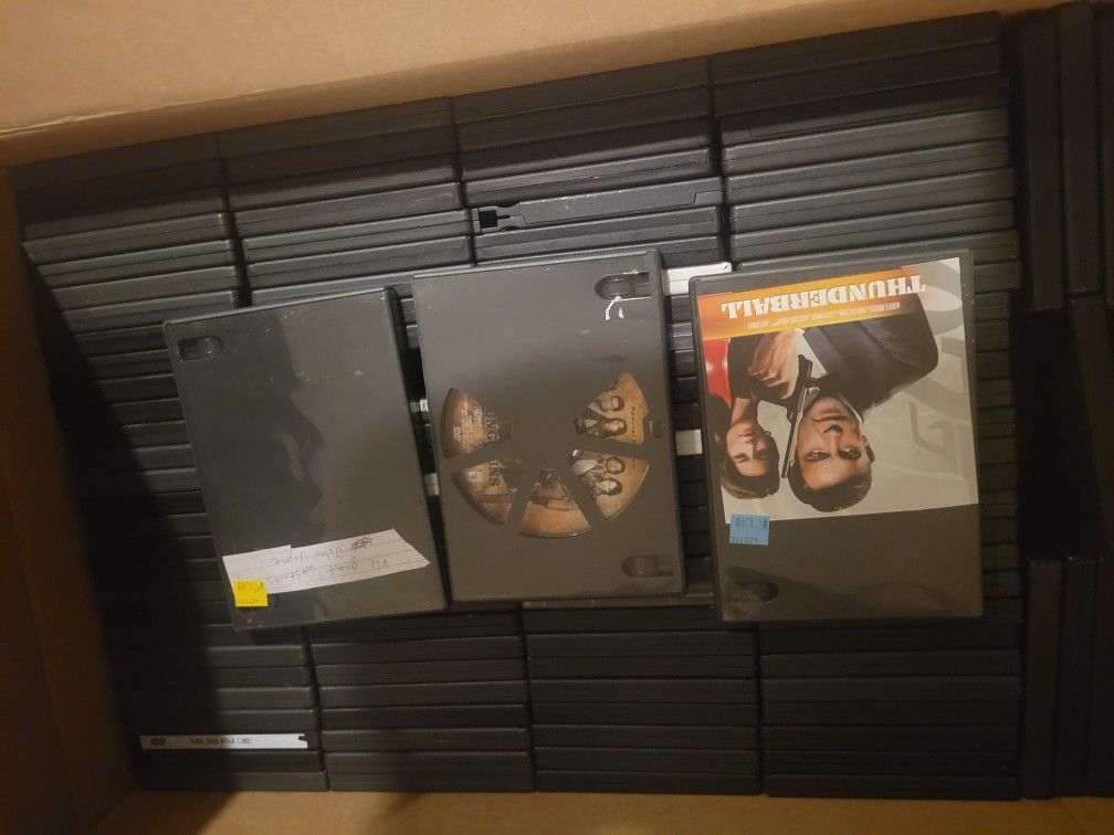 Over 300 Dvds With Case. 40 Bluray. Cases Too