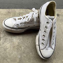 Women’s converse 5.5 (yes! It’s available)