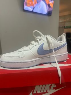 NIKE COURT BOROUGH LOW RECRAFT SIZE 7Y