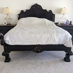 King Size Bedroom Set With 2 Lamps  (Mattress & Box Not Included)