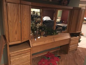 Bedroom Set Solid Oak 4 piece furniture 