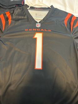 Jamaar Chase jersey