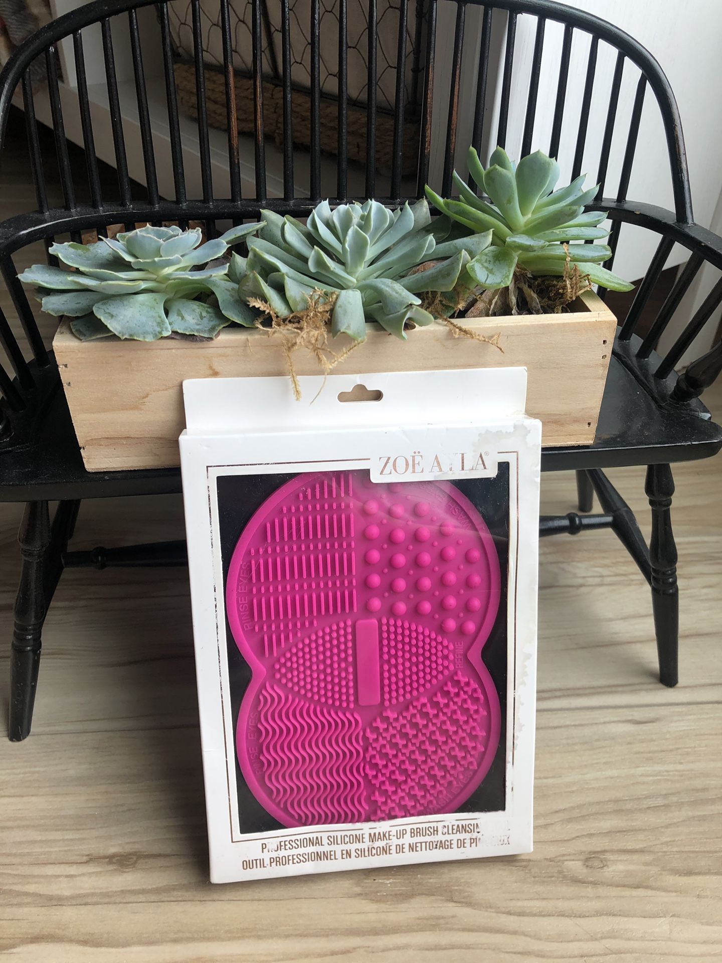 NEW ZOË AYLA Professional silicone makeup brush cleaner