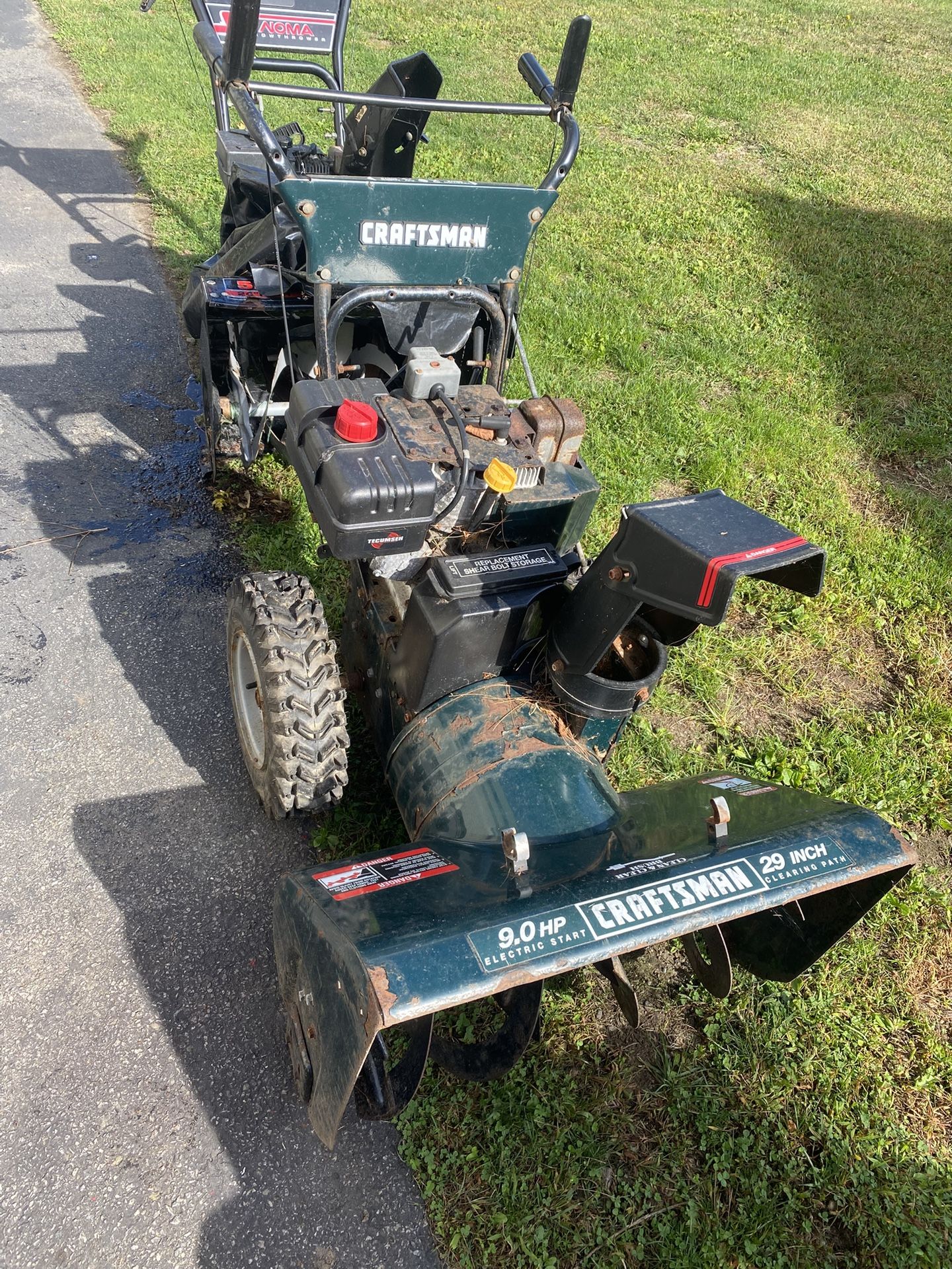 Craftsman Snowblower. 29”