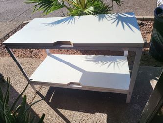 Retail Table $50