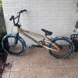 Haro Pro Race Bmx Bike 
