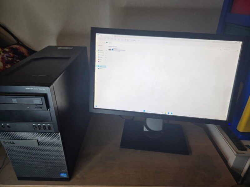 Combo Computer And Monitor / Open To Trade