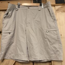 Men’s Izod Shorts