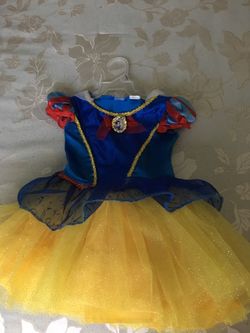Snow White dress
